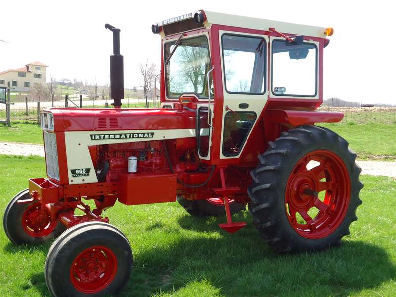 Case IH 666 Tractor Officiële operatorhandleiding