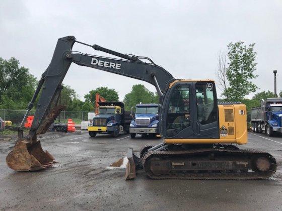 John Deere 135D graafmachine Officiële onderdelen Handleiding \ Onderdelen Catalogus