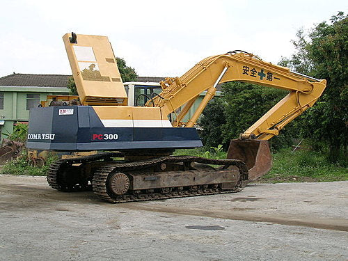 Komatsu PC300LC-5 Excavator With KDC 614TA Engine Official Workshop Service Manual