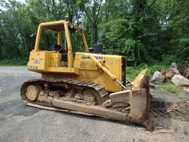 John Deere 750B & 850B Crawler Bulldozer Official Workshop Service Repair Technical Manual