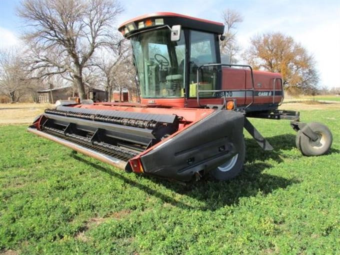 Case IH 8870 Windrower Tractor Official Operator's Manual