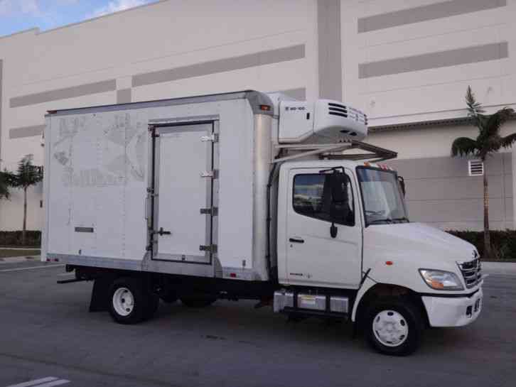 Hino 2009 145 165 185 238 258LP 268 338 Series Chassis Trucks Equipped With J05D-TF J08E-TV & J08E-TW Engine Official Workshop Service Repair Manual