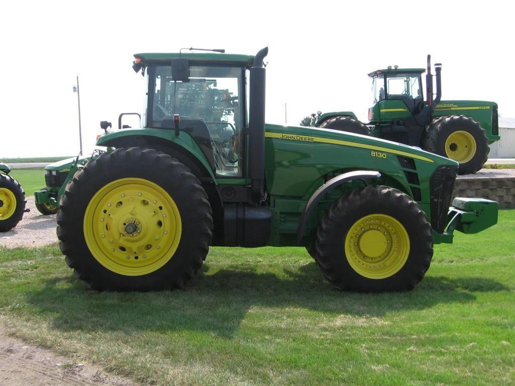 John Deere 8130 8230 8330 8430 And 8530 2WD or MFWD Tractors Technical Service Repair Manual