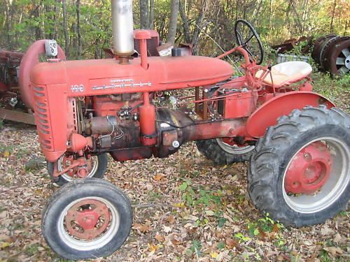 Cas IH 100 Tracteurs Manuel de l'opérateur officiel