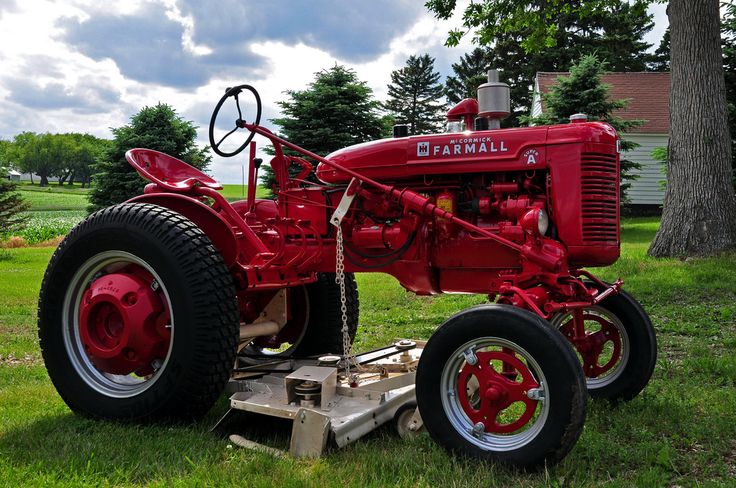 Case IH Super A AV Tractors Official Operator's Manual