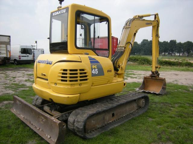 Komatsu PC35R-8 PC45R-8 Mini Excavatrice Service officiel Service de réparation Manuel technique