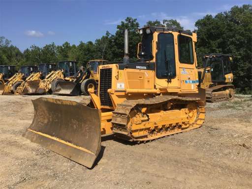 KOMATSU TD-7H TD-8H TD-9H TD-9H TD-9H Dozzer Manuel de service officiel de l'atelier