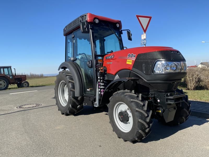 Case IH Quantum 80N Quantum 90N Quantum 100N Quantum 110N Tractor Official Operator's Manual