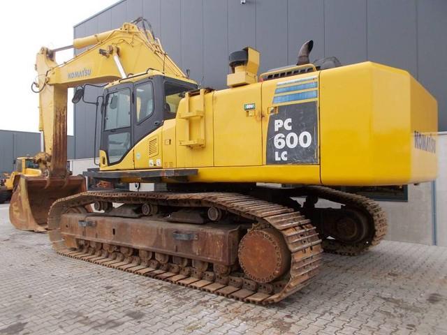 KOMATSU PC600-8 PC600LC-8 حفارة هيدروليكية