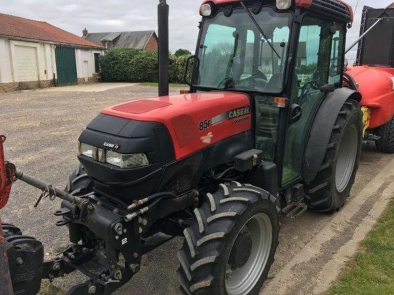 Case IH Quantum 75F 85F 95F 105F Tractor Operator's Manual PN 48077089