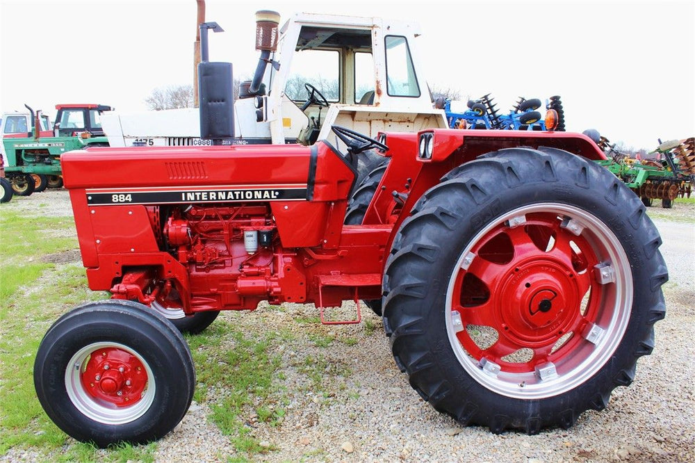 دليل التشغيل الرسمي للجرارات Case IH 784 884 & Hydro 84