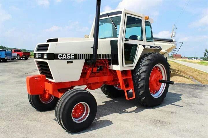 Case IH 2590 جرار دليل المشغل الرسمي