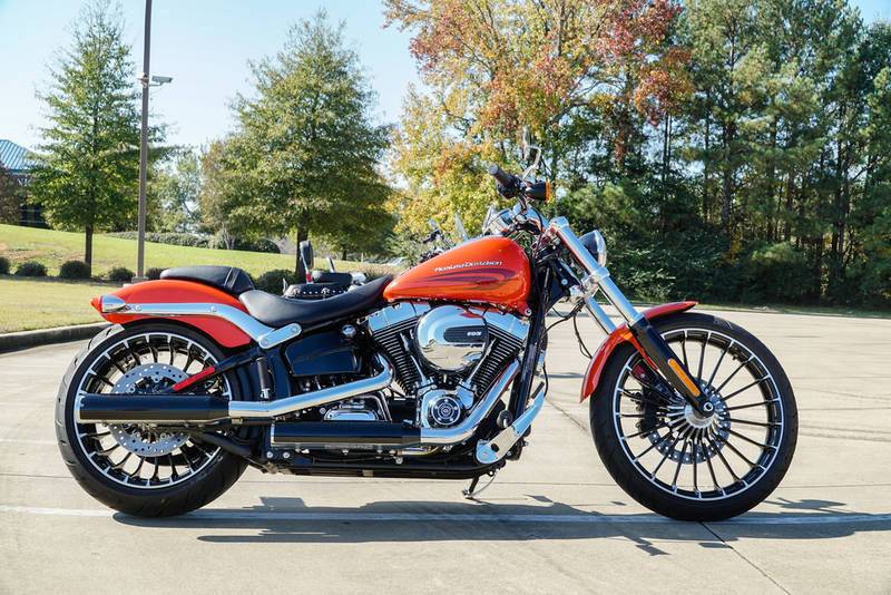 Harley-Davidson Softail FXSB Breakout Officiële onderdelen Catalogushandleiding 2021 2022