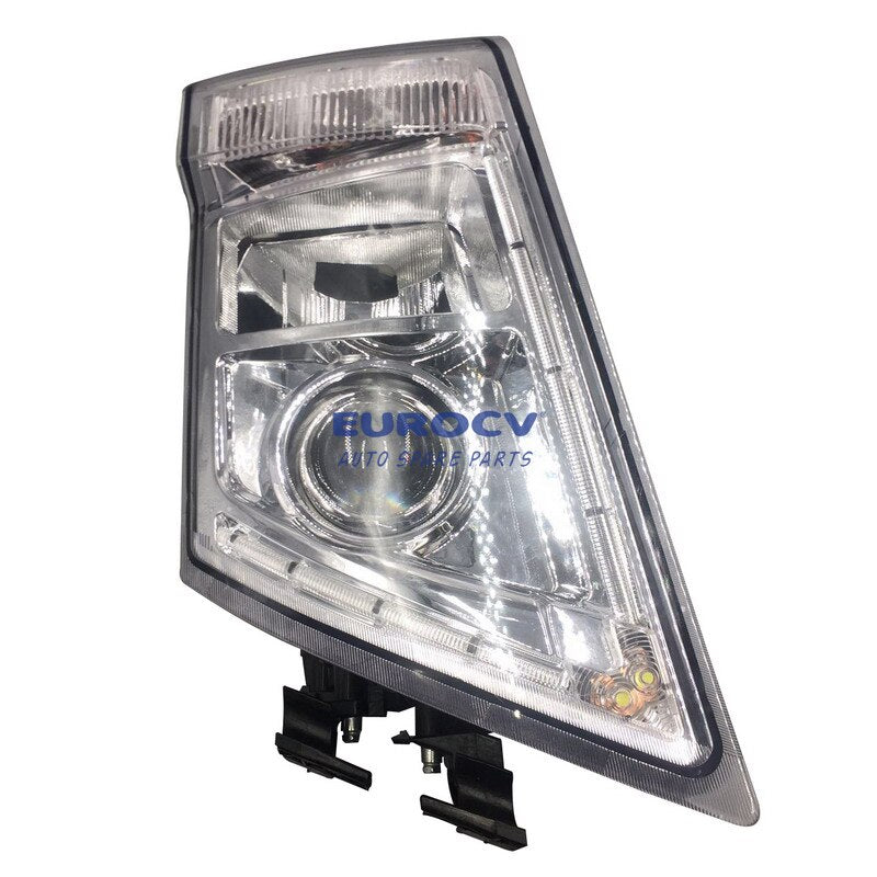 TRUCK PARTS For Volvo Trucks FH3 FM3 FH16 - VOE 21035637 Replacement HEADLIGHT Right