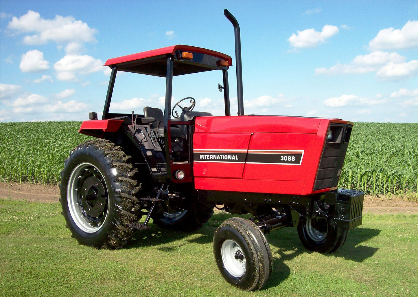 Case IH 3088 3288 3488 3688 دليل التشغيل الرسمي للجرارات المائية