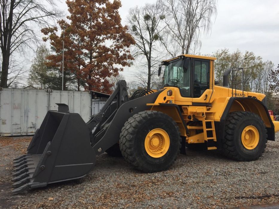 Volvo L220F Wheel Loader Factory Workshop Service Repair Manual