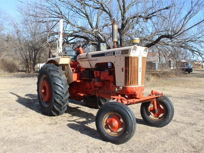 Case IH 730 & 830 Series Diesel Wheel Tractors Case-o-matic Drive Official Operator's Manual