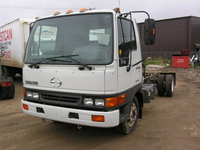 HINO 2003 FA & FB Series Trucks Manuel de réparation officiel des services d'atelier