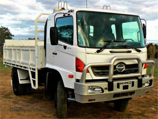 Manual oficial de taller para camiones de la serie Hino ft1j gt1j equipados con motores j08c - ti