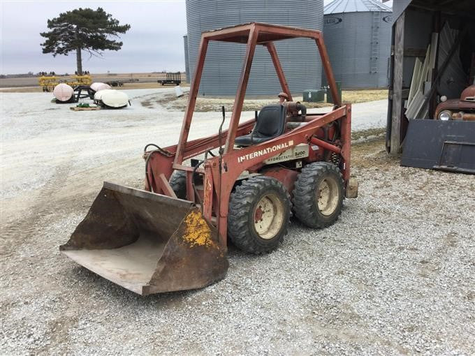 Case IH International 3200 Series A Loader tractors Official Workshop Maintenance Manual