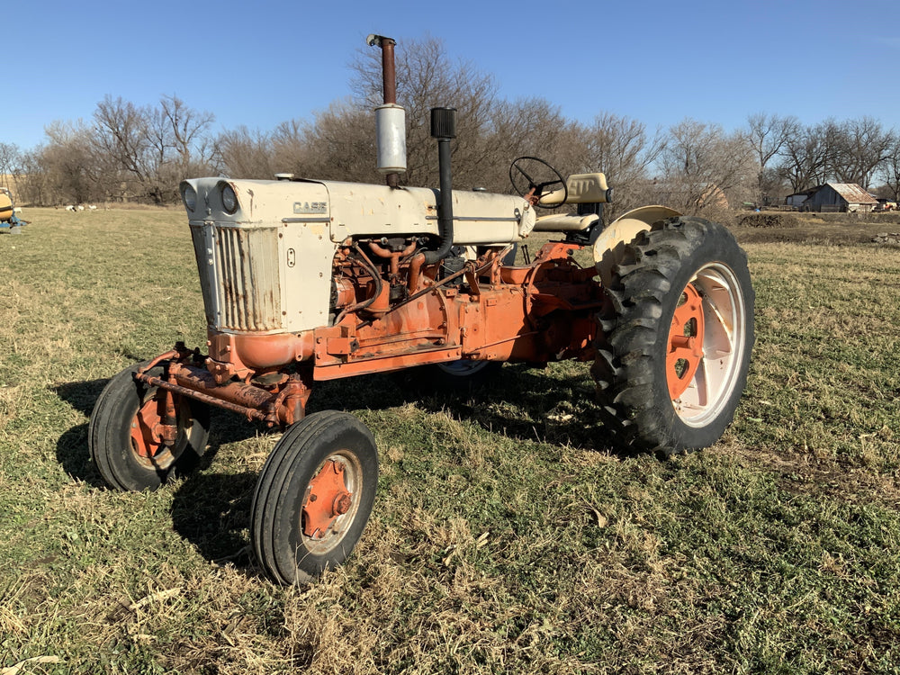 Case IH Gasoline Low Cost Fuel LP Gas Dual Range Drive 700 Series Tractor Official Operator's Manual