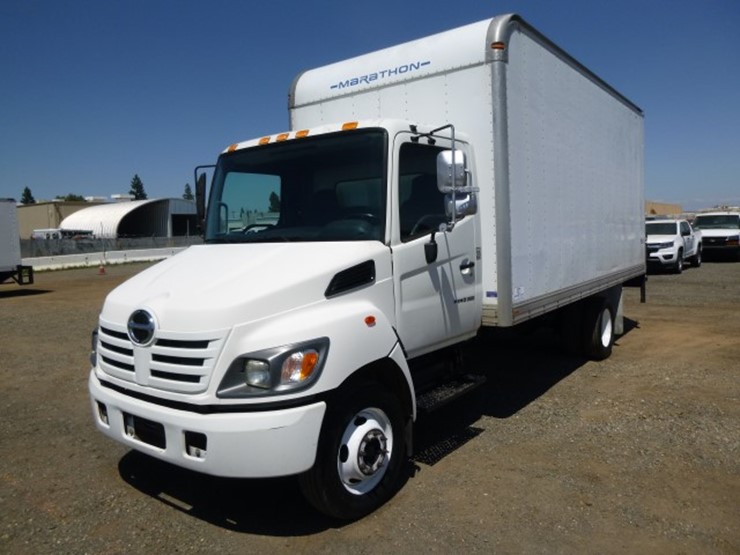 Hino 145 165 185 238 268 338 Series Trucks Equipped With J05D-TA J08E-TA & J08E-TB Engine Official Workshop Manual