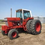 Case IH 1486 1586 & Hydro-186 Tractors Official Operator's Manual