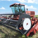 Case IH 8825 & 8825HP Windrower Tractors Official Operator's Manual